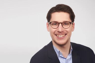 Portrait-Foto Lars Bruster